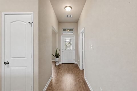 Tiny photo for 2725 Porters Way, Bryan, TX 77803 (MLS # 26005489)