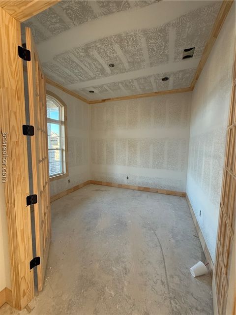 Tiny photo for 5000 Paulo Court, Bryan, TX 77808 (MLS # 26001593)