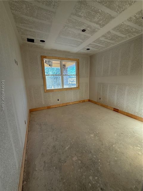 Tiny photo for 5000 Paulo Court, Bryan, TX 77808 (MLS # 26001593)