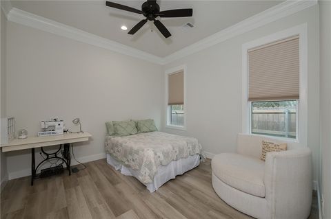 Tiny photo for 2047 Pebble Bend Drive, College Station, TX 77845 (MLS # 26003114)