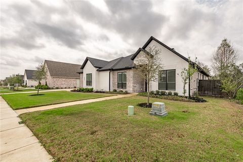 Tiny photo for 2047 Pebble Bend Drive, College Station, TX 77845 (MLS # 26003114)