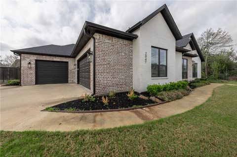 Tiny photo for 2047 Pebble Bend Drive, College Station, TX 77845 (MLS # 26003114)