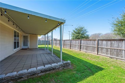Tiny photo for 1009 Fallbrook Loop, College Station, TX 77845 (MLS # 26002734)