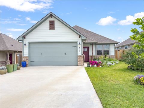 Photo of 417 Marble Falls Drive, Bryan, TX 77803 (MLS # 26005022)