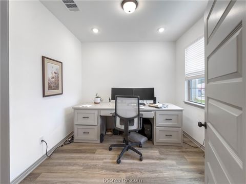 Tiny photo for 417 Marble Falls Drive, Bryan, TX 77803 (MLS # 26005022)