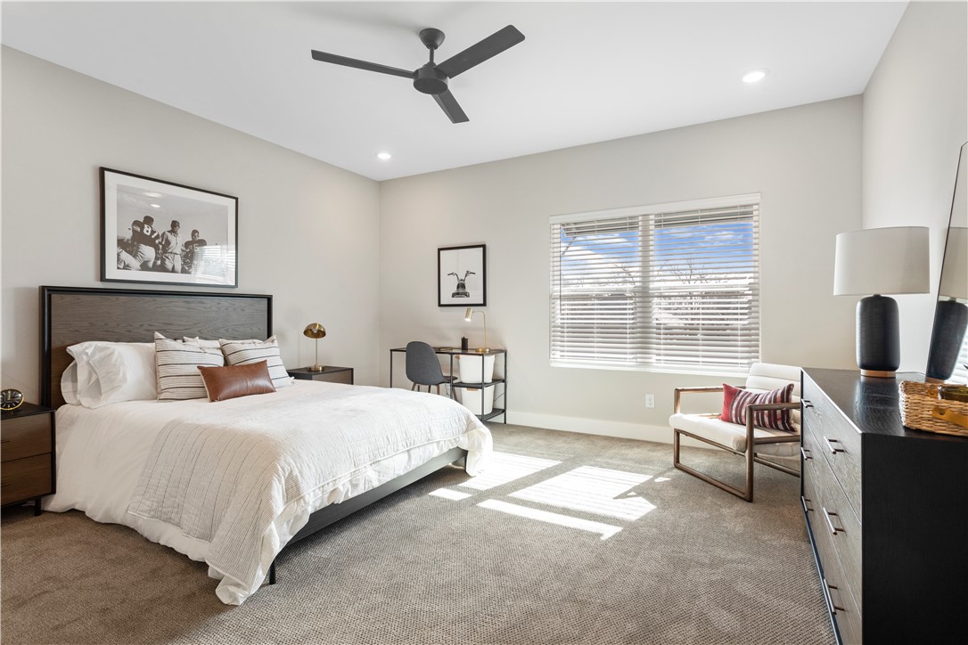 College Station, Texas 77840, United States, 4 Bedrooms Bedrooms, ,5 BathroomsBathrooms,Residential,Active,96071