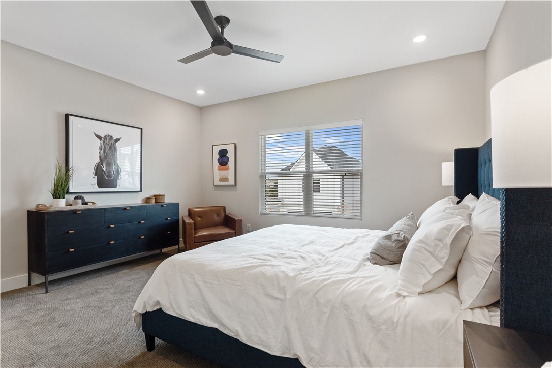 College Station, Texas 77840, United States, 4 Bedrooms Bedrooms, ,5 BathroomsBathrooms,Residential,Active,96071