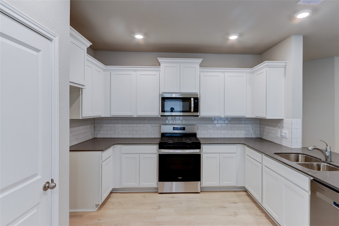 College Station, Texas 77845, United States, 3 Bedrooms Bedrooms, ,2 BathroomsBathrooms,Residential,Active,217526