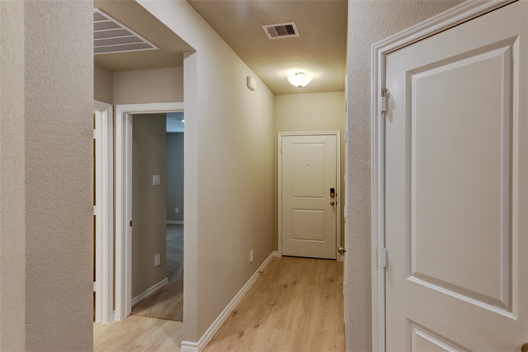 College Station, Texas 77845, United States, 3 Bedrooms Bedrooms, ,2 BathroomsBathrooms,Residential,Active,217526