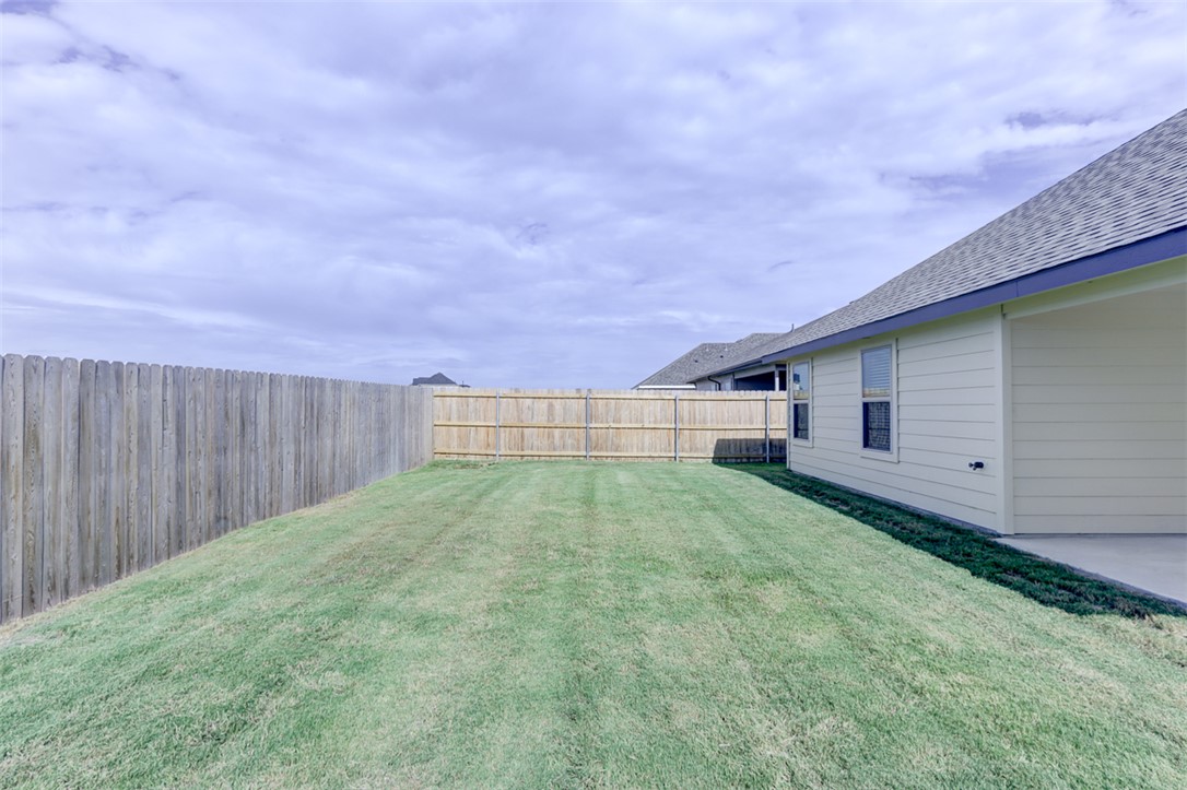 College Station, Texas 77845, United States, 3 Bedrooms Bedrooms, ,2 BathroomsBathrooms,Residential,Active,217526