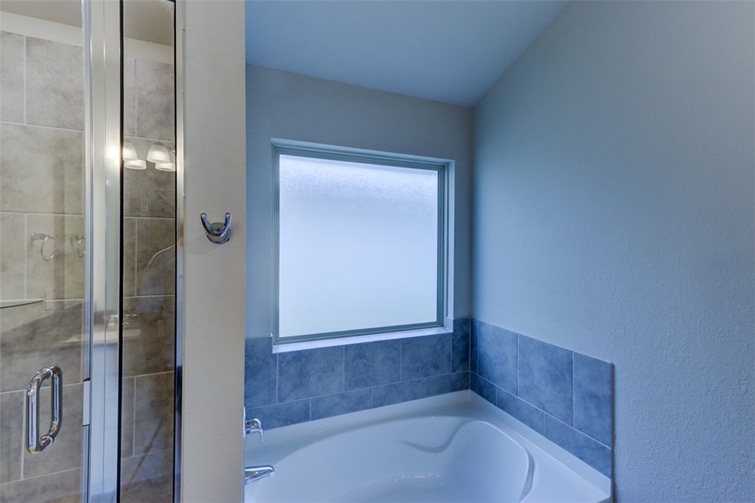 College Station, Texas 77845, United States, 3 Bedrooms Bedrooms, ,2 BathroomsBathrooms,Residential,Active,217526