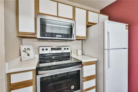 Tiny photo for 529 Southwest Parkway #203, College Station, TX 77840 (MLS # 26010337)