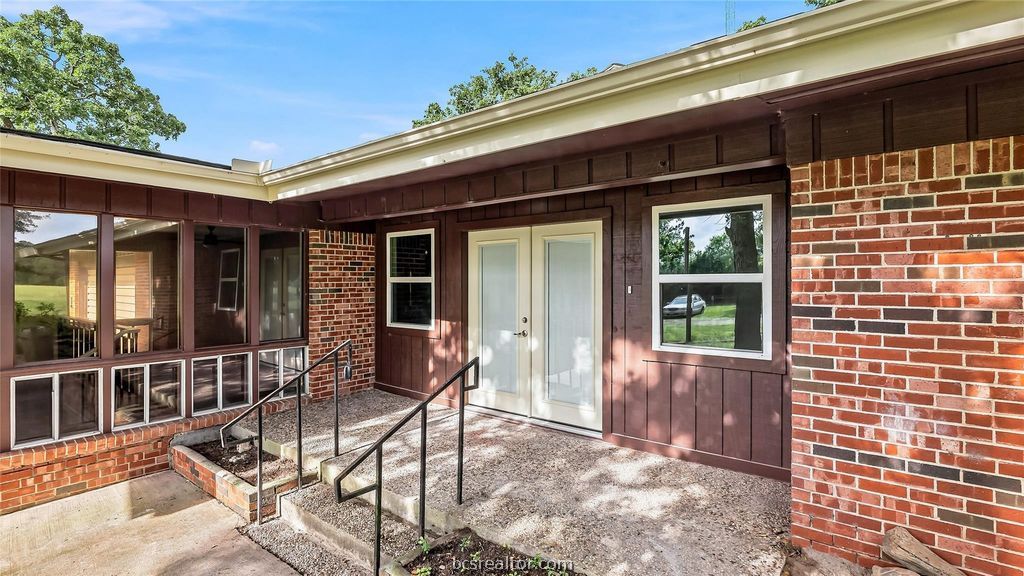 Photo of 16121 Fm 2620 Road, Bedias, TX 77831 (MLS # 26010723)