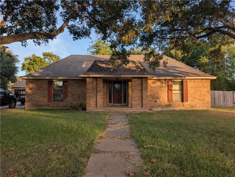 Photo of 1520 Sycamore Street, Navasota, TX 77868 (MLS # 26011291)