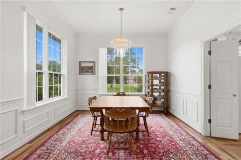 Tiny photo for 8407 Whiterose Court, College Station, TX 77845 (MLS # 26005358)
