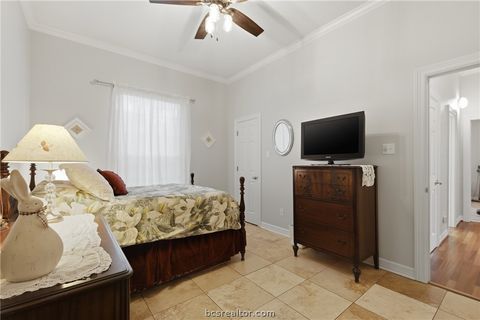Tiny photo for 8407 Whiterose Court, College Station, TX 77845 (MLS # 26005358)