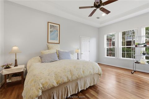 Tiny photo for 8407 Whiterose Court, College Station, TX 77845 (MLS # 26005358)