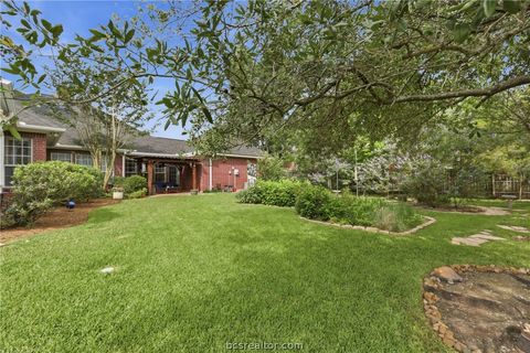 Tiny photo for 8407 Whiterose Court, College Station, TX 77845 (MLS # 26005358)
