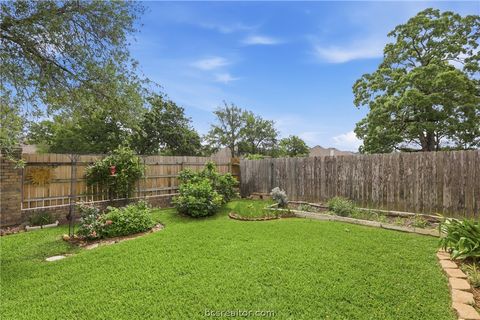 Tiny photo for 8407 Whiterose Court, College Station, TX 77845 (MLS # 26005358)