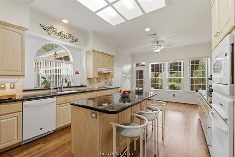 Tiny photo for 8407 Whiterose Court, College Station, TX 77845 (MLS # 26005358)