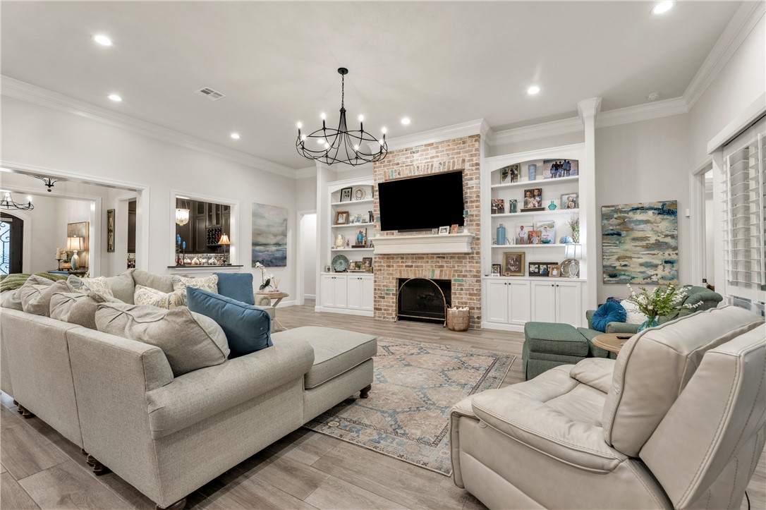 1201 Quarry Oaks Drive