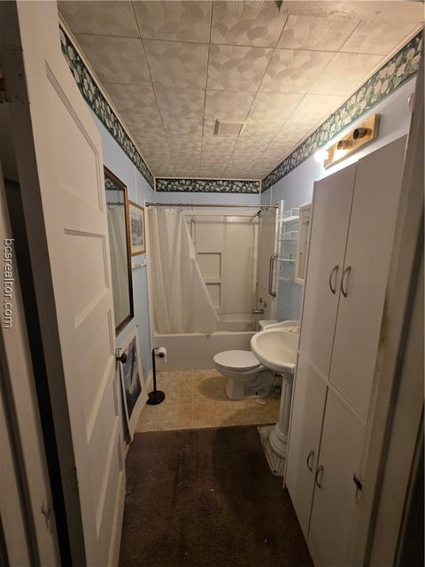 Tiny photo for 3815 Luza Lane, Bryan, TX 77807 (MLS # 26003529)