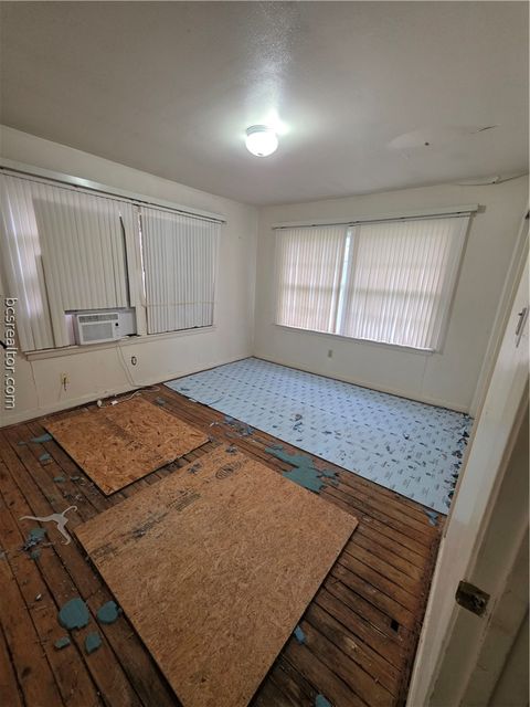 Tiny photo for 3815 Luza Lane, Bryan, TX 77807 (MLS # 26003529)