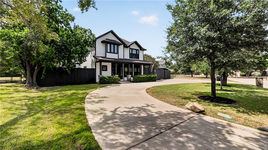 Photo of 210 Rosemary Lane, College Station, TX 77840 (MLS # 26010701)