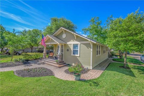 Tiny photo for 400 Fairview Avenue, College Station, TX 77840 (MLS # 26004309)
