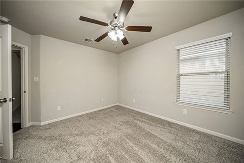 Tiny photo for 1054 Venice Drive, Bryan, TX 77808 (MLS # 25011293)