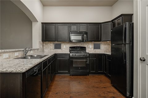 Tiny photo for 1054 Venice Drive, Bryan, TX 77808 (MLS # 25011293)