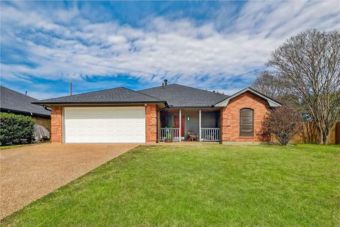 Tiny photo for 3712 Ravenwood Drive, Bryan, TX 77802 (MLS # 26001560)