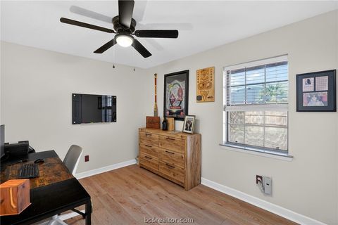 Tiny photo for 3712 Ravenwood Drive, Bryan, TX 77802 (MLS # 26001560)