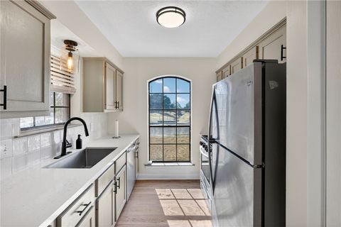 Tiny photo for 3712 Ravenwood Drive, Bryan, TX 77802 (MLS # 26001560)