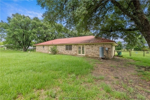 Tiny photo for 970 Martin Road, Madisonville, TX 77864 (MLS # 26007471)