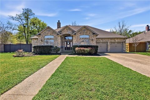 Photo of 9201 Brookwater Circle, College Station, TX 77845 (MLS # 26003261)