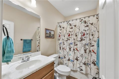 Tiny photo for 803 Hollow Bend Bnd, Caldwell, TX 77836 (MLS # 25011644)