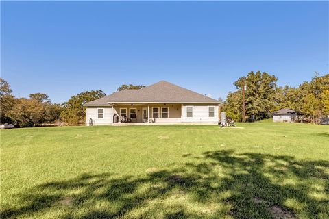 Tiny photo for 803 Hollow Bend Bnd, Caldwell, TX 77836 (MLS # 25011644)