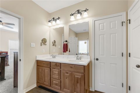 Tiny photo for 803 Hollow Bend Bnd, Caldwell, TX 77836 (MLS # 25011644)