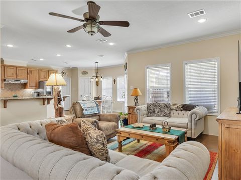 Tiny photo for 803 Hollow Bend Bnd, Caldwell, TX 77836 (MLS # 25011644)