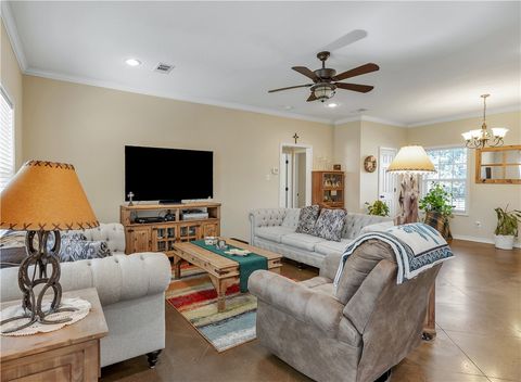 Tiny photo for 803 Hollow Bend Bnd, Caldwell, TX 77836 (MLS # 25011644)