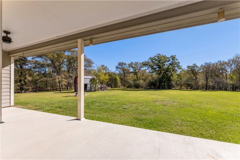 Tiny photo for 803 Hollow Bend Bnd, Caldwell, TX 77836 (MLS # 25011644)
