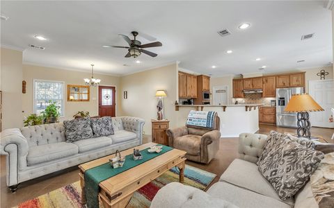 Tiny photo for 803 Hollow Bend Bnd, Caldwell, TX 77836 (MLS # 25011644)