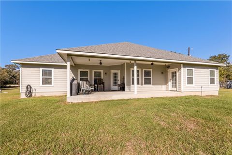 Tiny photo for 803 Hollow Bend Bnd, Caldwell, TX 77836 (MLS # 25011644)