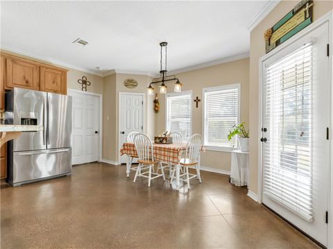 Tiny photo for 803 Hollow Bend Bnd, Caldwell, TX 77836 (MLS # 25011644)