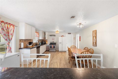 Tiny photo for 805 W Fawn Street, Caldwell, TX 77836 (MLS # 25010897)