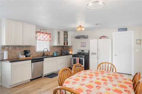 Tiny photo for 805 W Fawn Street, Caldwell, TX 77836 (MLS # 25010897)