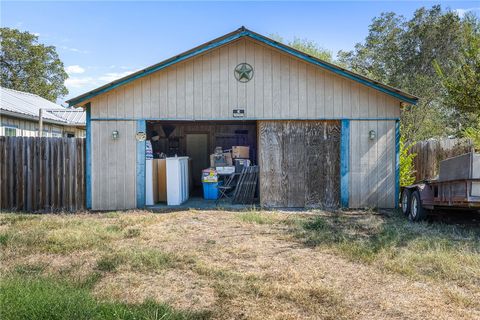 Tiny photo for 805 W Fawn Street, Caldwell, TX 77836 (MLS # 25010897)