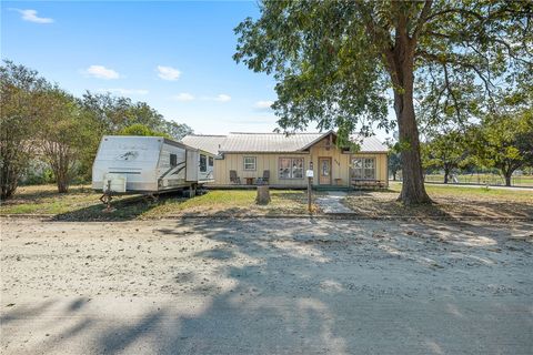 Tiny photo for 805 W Fawn Street, Caldwell, TX 77836 (MLS # 25010897)