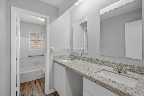 Tiny photo for 8 Fountain Bleau, Hilltop Lakes, TX 77871 (MLS # 26001515)